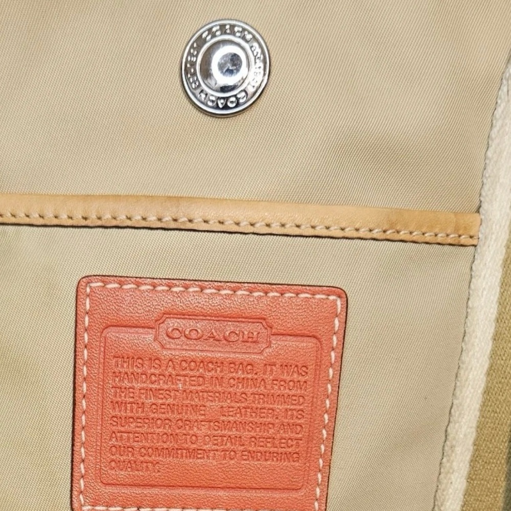 Coach Vintage Hampton Tote Handbag | Y2K Nylon & Leather | Authentic - Picture 4 of 11